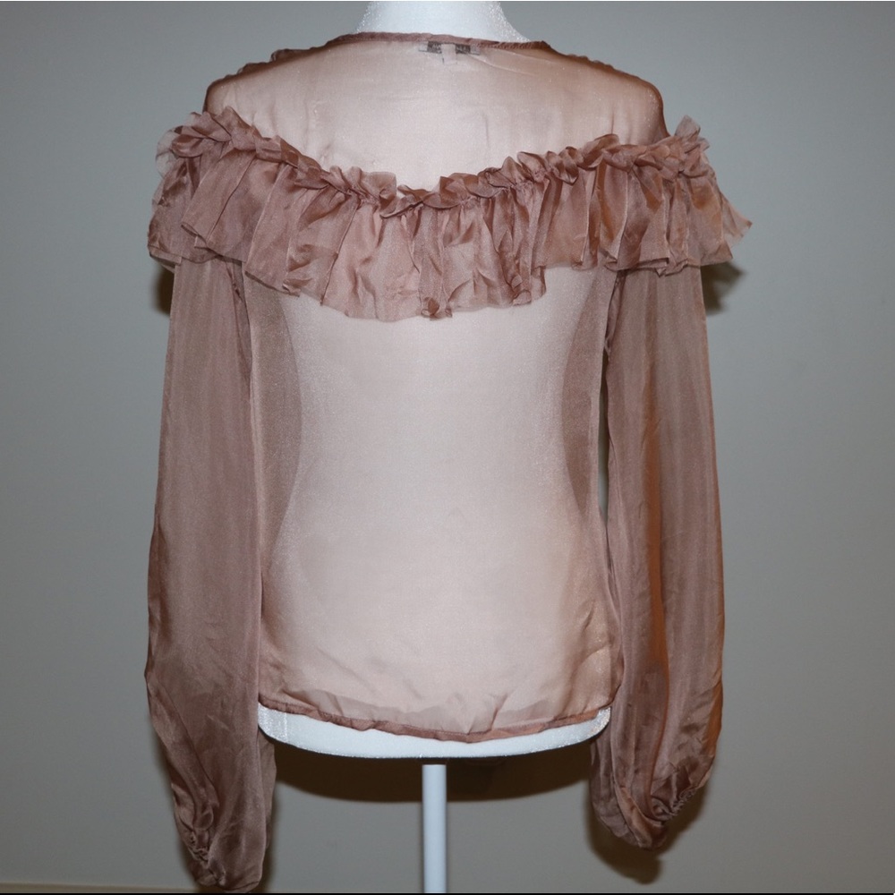 Beautiful blouse see through - Picture 3 of 5